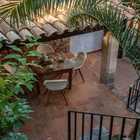 Calvari Holiday home *