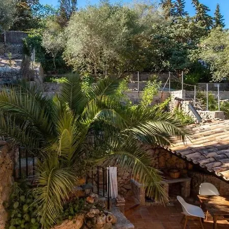 Calvari Holiday home